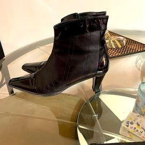 Vaneli, black leather women Shoe, size 9